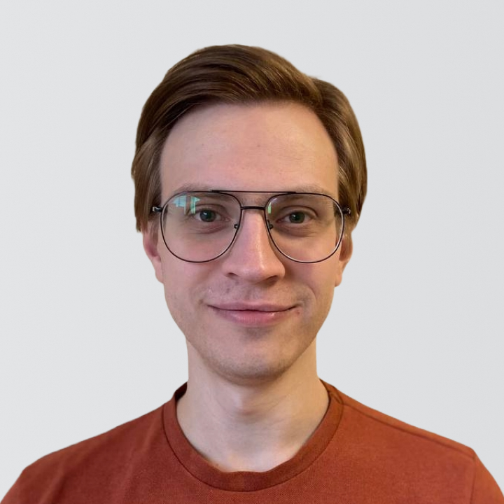 Ivan, Curious Backend