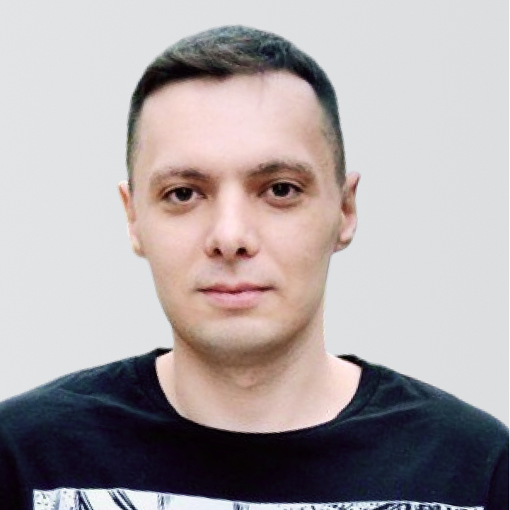 Yuri "Force", Frontend